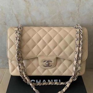 Chanel caviar double flap jumbo